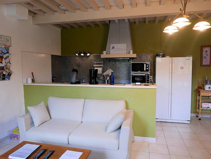 Gîte pour 4 personnes, avec jardin ainsi que terrasse et piscine à Pernes-les-Fontaines - 3