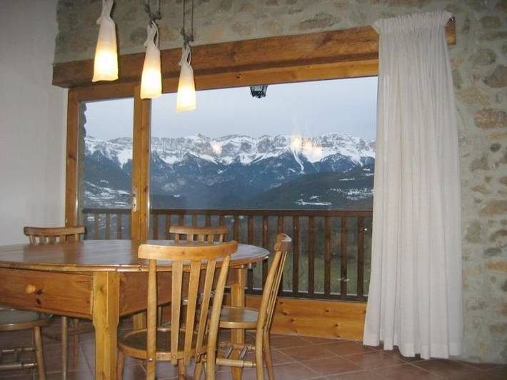 Casa rural para 12 personas, con Terraza además de Jacuzzi y Jardín en Cerdanya (Lleida)