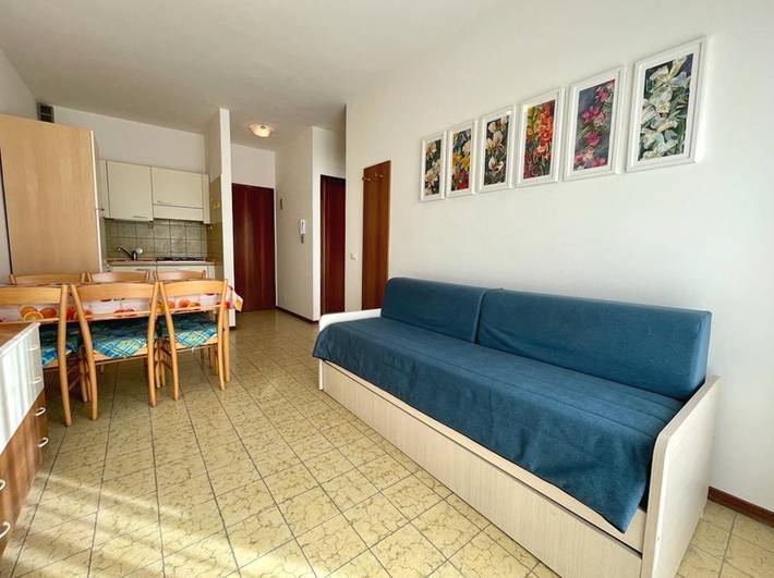 Ganze Wohnung, Wohnung mit Balkon, 370 m vom Meer entfernt in Porto Santa Margherita, Caorle