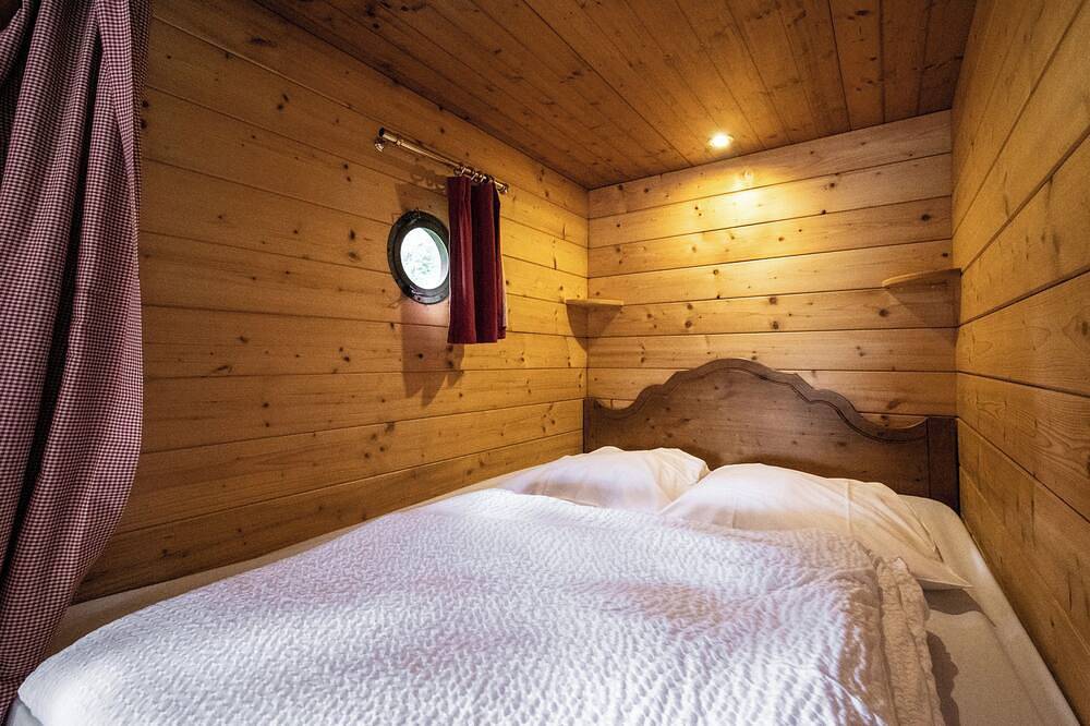 Roulottes Gîte pour Groupe in Bar-sur-Aube, Aube