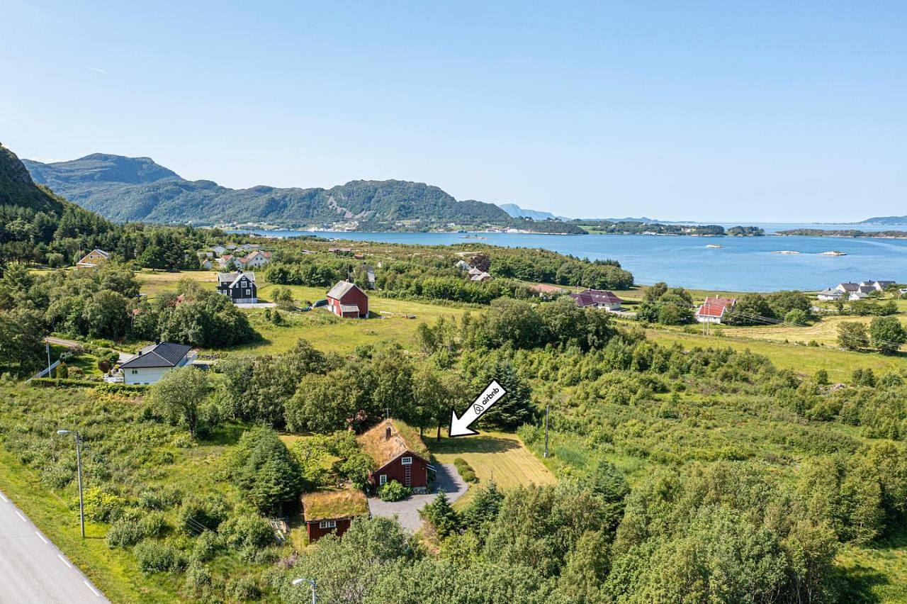 Four-Bedroom House in Midsund, Nördliches Fjordnorwegen