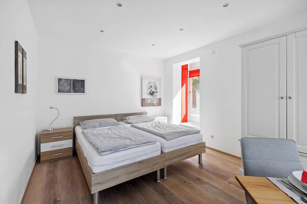 Ganze Wohnung, Bright, fully equipped 1 1/2 room (vacation) apartment in Deidesheim, Pfälzer Rheinebene