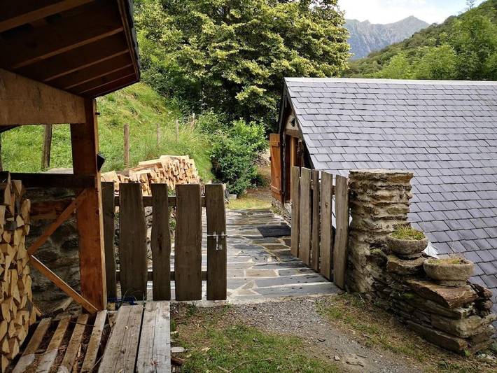 Gîte pour 2 personnes, avec vue à Melles - 3