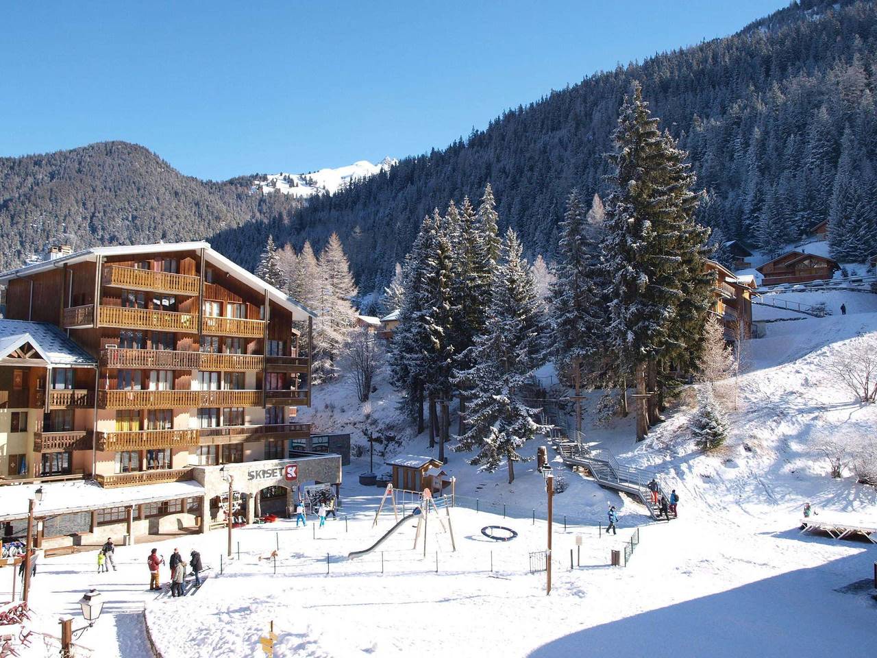 Entire studio, Résidence le Thabor A - Studio sleeping corner 3 people (25) in Valfréjus, Modane