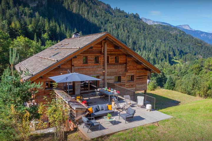 Chalet pour 15 personnes, avec jardin, animaux acceptés à Manigod - 2