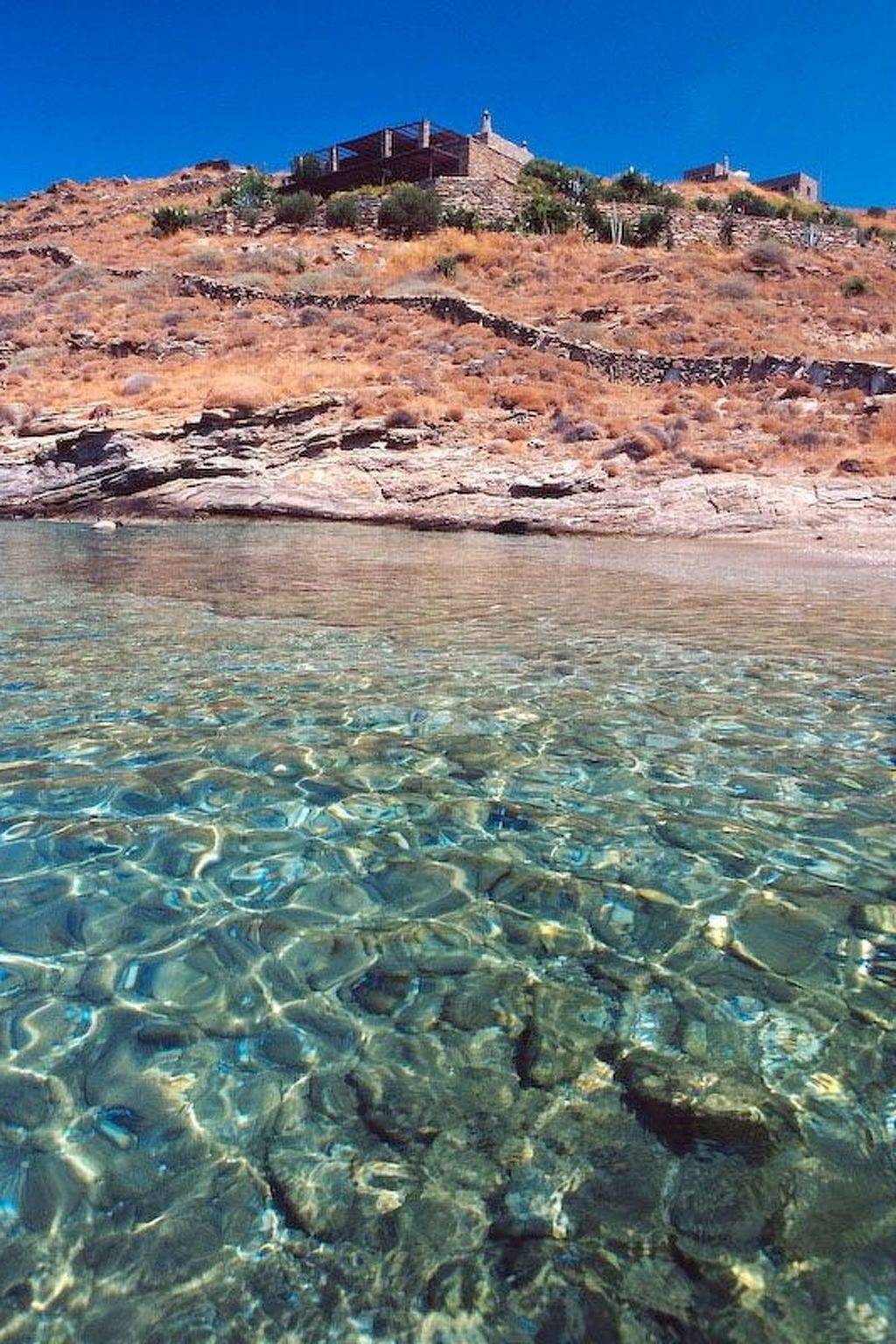 Ganze Wohnung, Luxuriöse, ruhige Wohnung direkt am Meer - Privatstrand in Kea