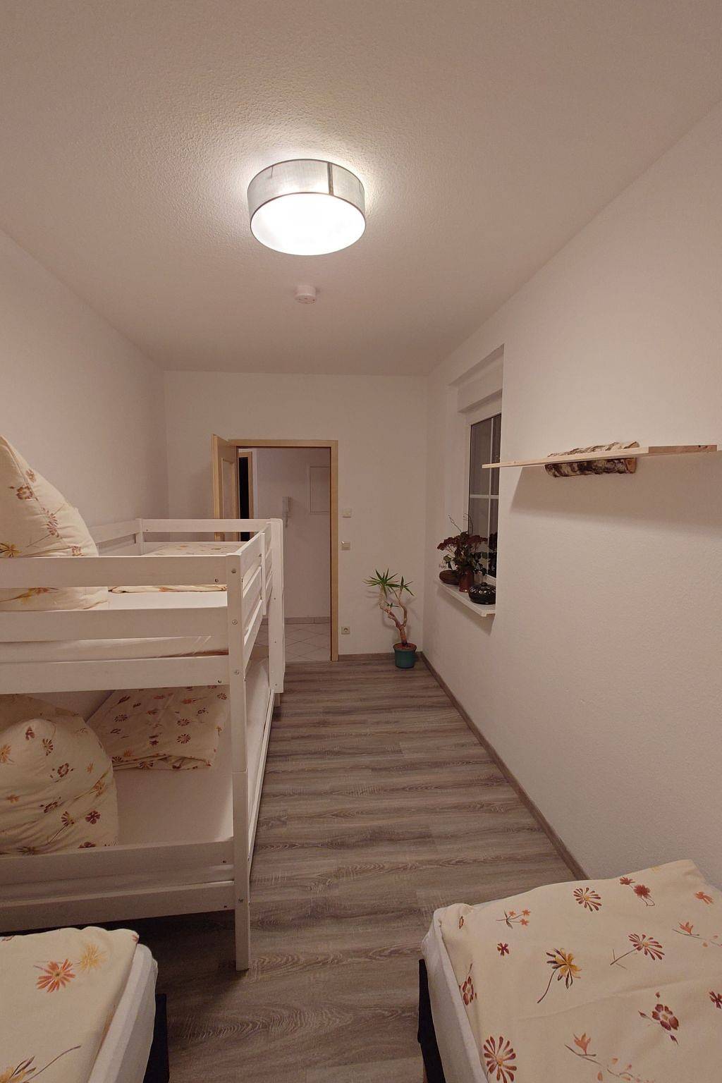 Ganze Wohnung, Kerstin in Neundorf, Thüringer Schiefergebirge