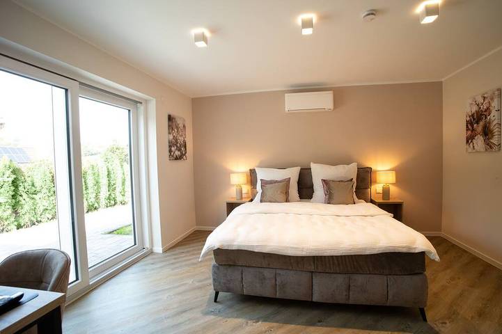 Ferienhaus für 6 Personen, mit Terrasse und Whirlpool sowie Garten und Sauna in Allenbach - 2