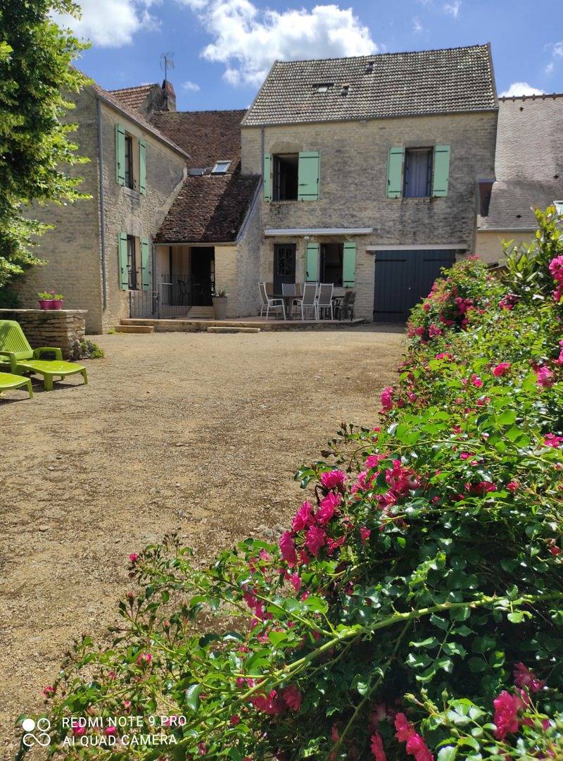Gîte de charme "La Croix d'Asquins" in Asquins, Parc naturel régional du Morvan