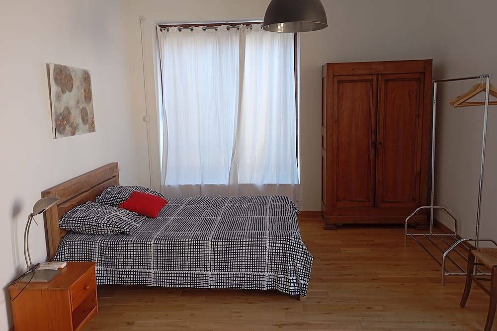 Grande Maison Catalane Agréable a Vivre in Torreilles, Côte d'Améthyste