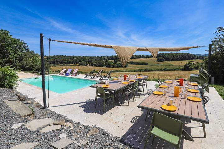 Villa pour 30 personnes, avec jardin ainsi que piscine et terrasse en Bourgogne - 2