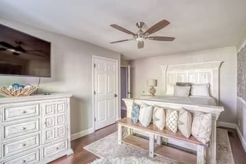 Vacation Home for 12 Guests in Lincoln Beach, Oregon Coast, Picture 1