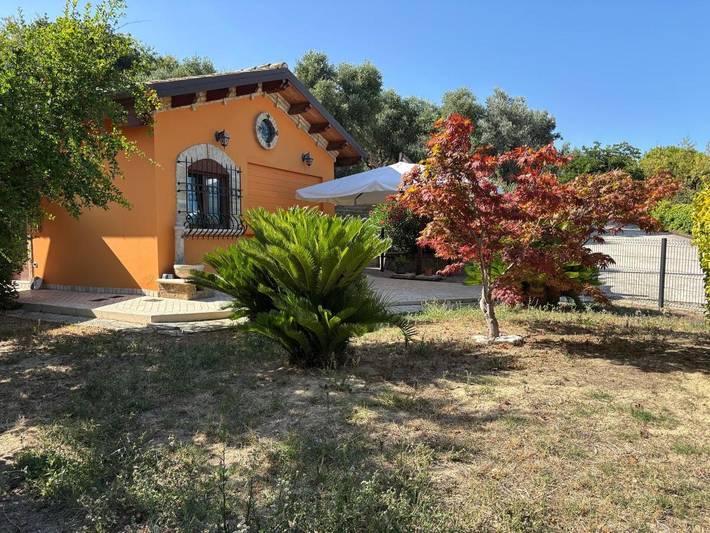 Casa vacanza per 4 persone, con giardino in Colonnella