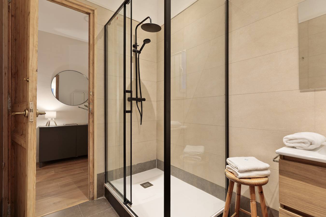 Appartement entier, Bc0Rs001V1 - Vp 1 / 2º 2º in District de Sants-Montjuïc, Barcelone