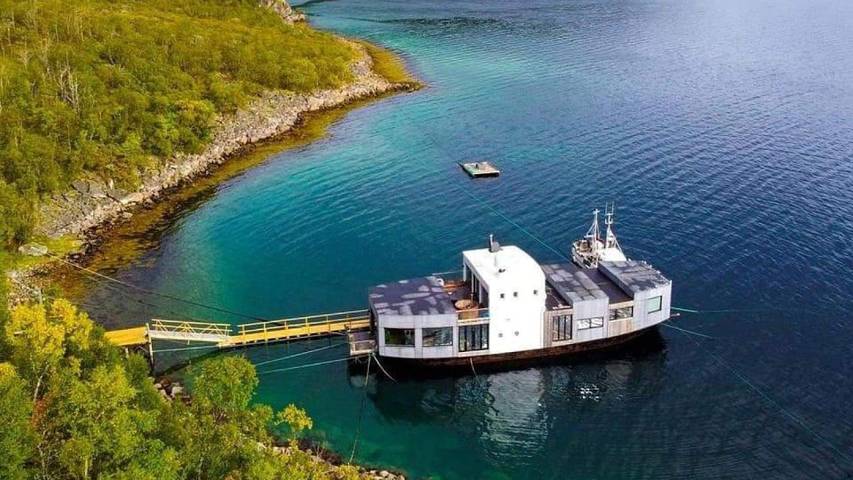 Villa für 10 Personen, mit Balkon und Whirlpool in Norwegen