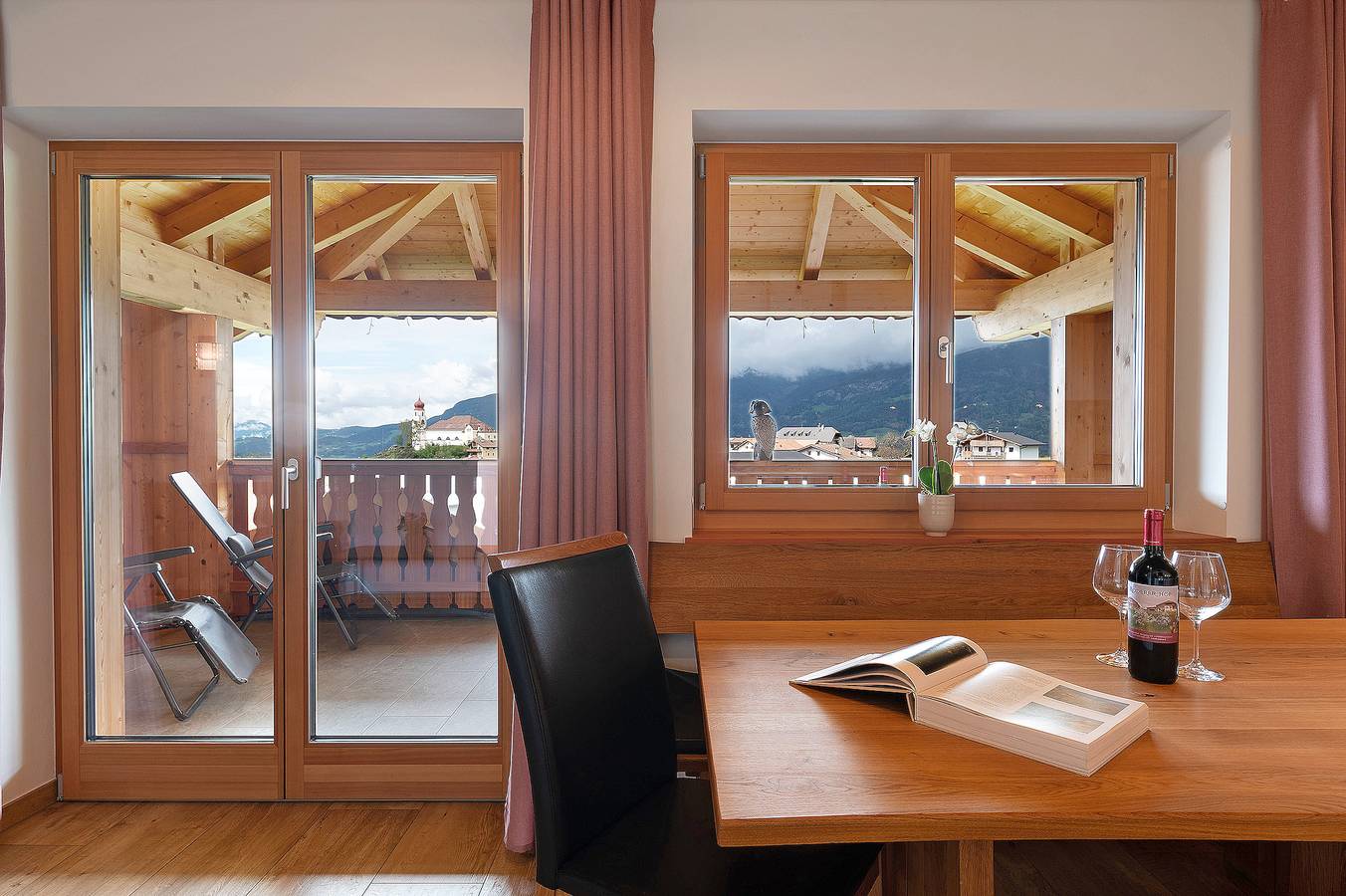 Ganze Wohnung, Ferienwohnung 'Rodererhof Lajen Apt Langkofl' mit Bergblick, privater Terrasse und Wlan in Lajen, Dolomiti Superski