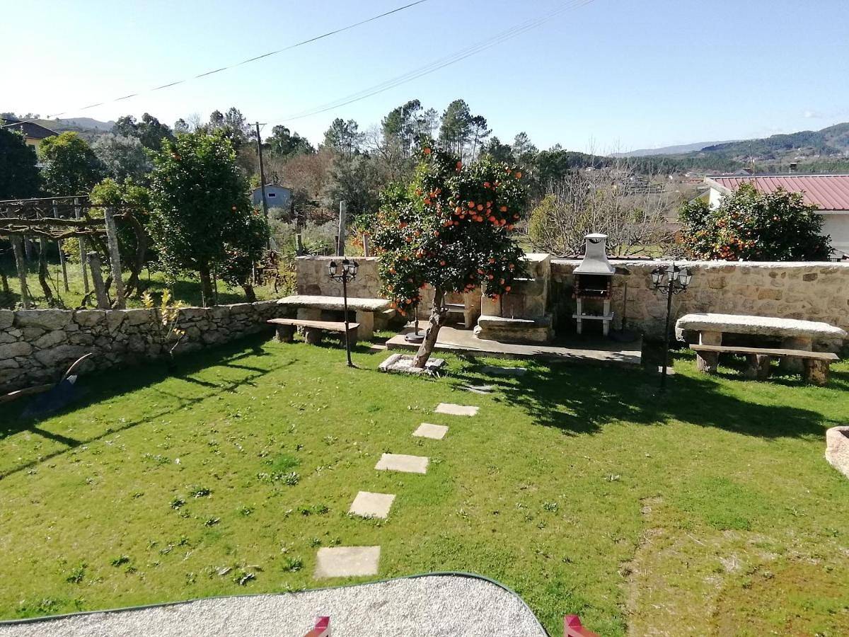 Apartamento inteiro, One-Bedroom Apartment in Entre Ambos-os-Rios, Distrito de Viana do Castelo