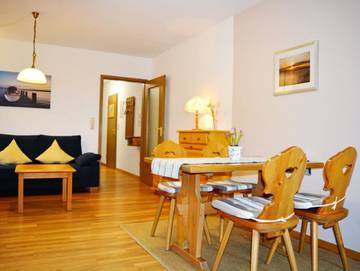 Ferienwohnung für 4 Personen in Chieming, Bayerische Alpen, Bild 4