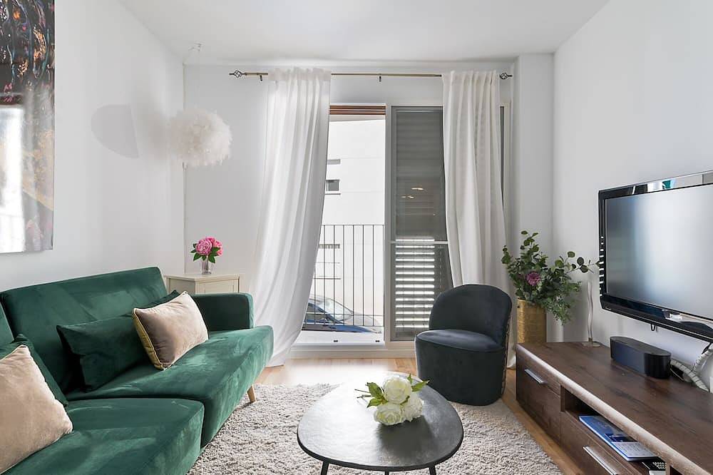 Apartment for 4 People in Town of Altea, Altea