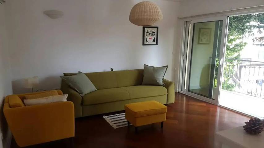 Gîte pour 5 personnes, avec balcon dans Tivat - 4