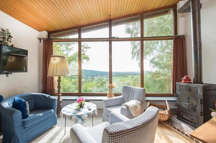 Ferienhaus für 4 Personen, mit Balkon und Terrasse sowie Garten und Ausblick