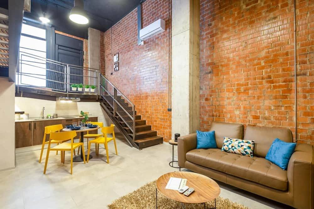 Ganze Wohnung, Art Loft 05 'Der Mechaniker' in Valencia in Valencia, Costa de Valencia