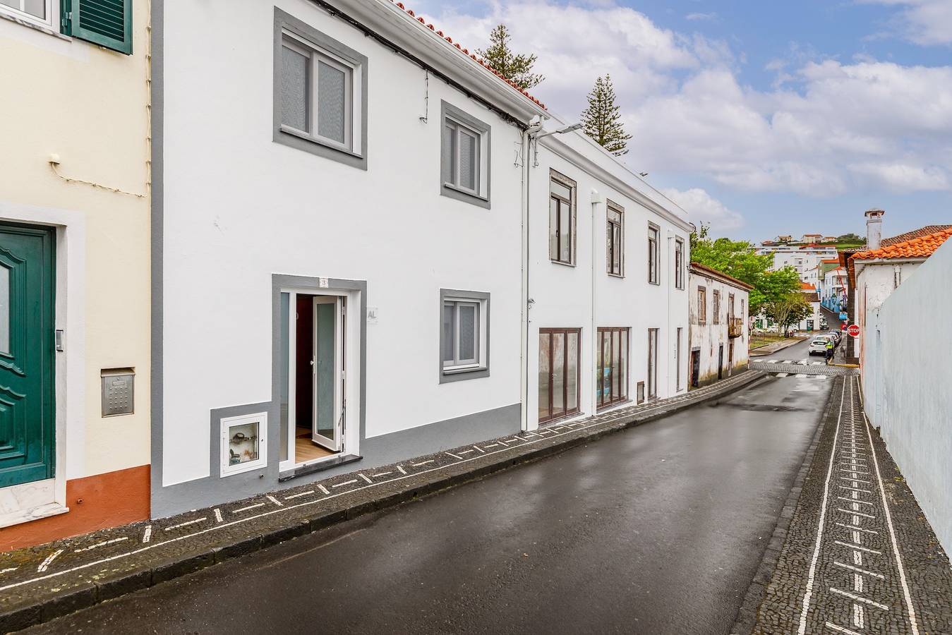 Hel lejlighed, Apartment 'Casa Da Travessa Com 3 Quartos' with Wi-Fi & Ac in Horta, Faial