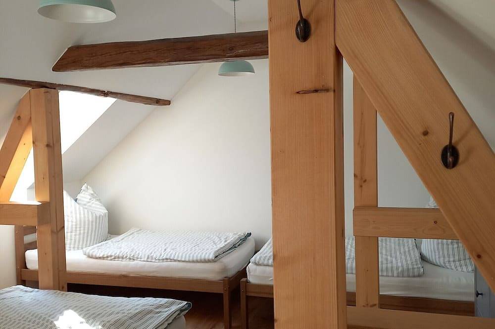 Ganze Wohnung, Schweinestall Ferienwohnung historisches Ambiente in Laasow, Vetschau