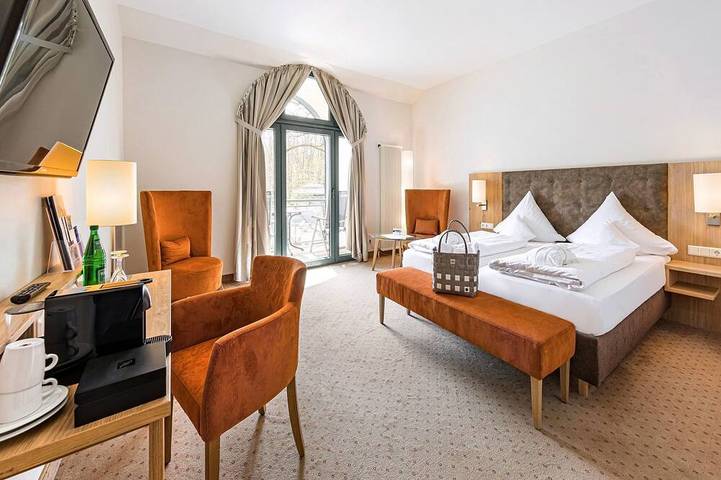 Ferienhaus für 2 Personen, mit Pool und Garten, mit Haustier in Bad Wildungen