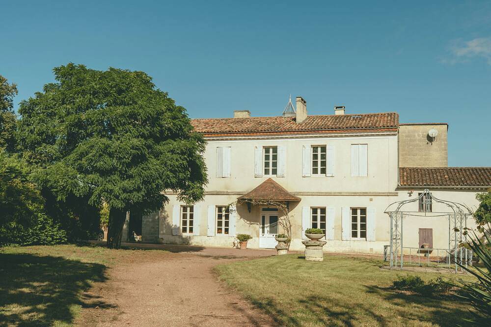 Bordeaux/Gironde/Ocean - Gîte in the heart of the vineyards in Bourg, Blaye region