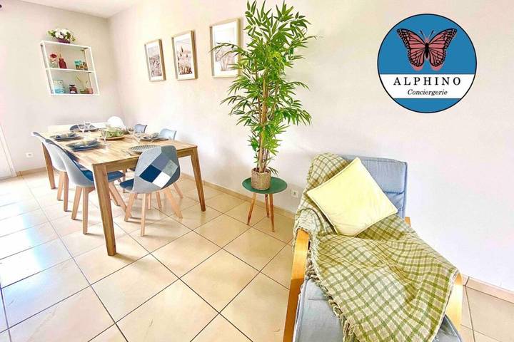 Location de vacances pour 7 personnes, avec jardin et piscine à Boisseuil - 3