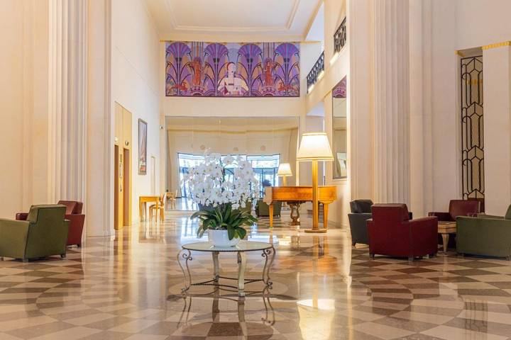 Gîte pour 2 personnes dans L'Olympia (Paris)