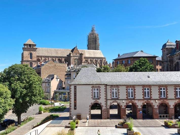Hôtel pour 3 personnes, avec vue à Rodez - 2
