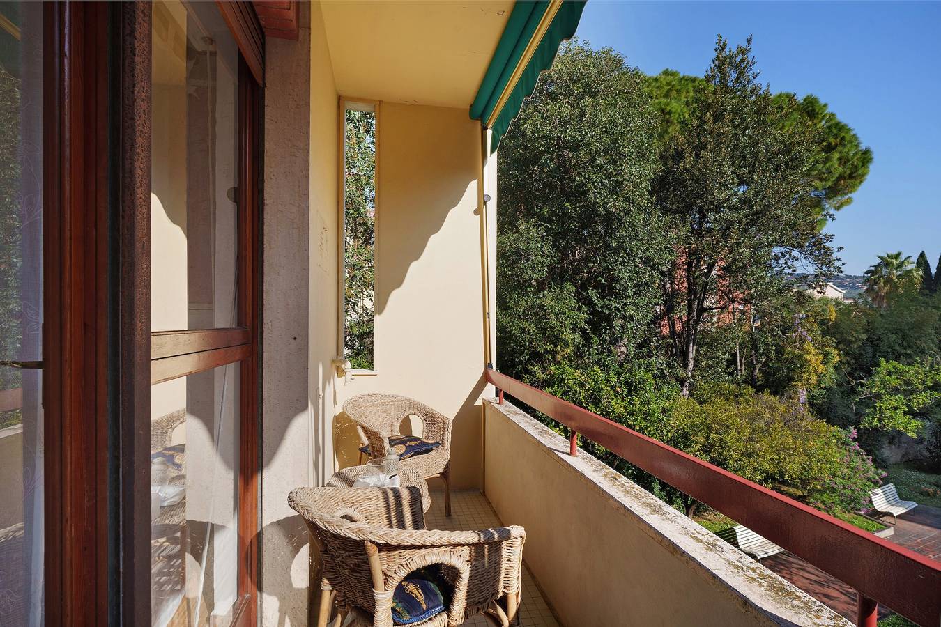 Appartamento intero, Appartamento 'Nenè - Freeparking City Center' con balcone e Wi-Fi in Diano Marina, Comune di Diano Marina