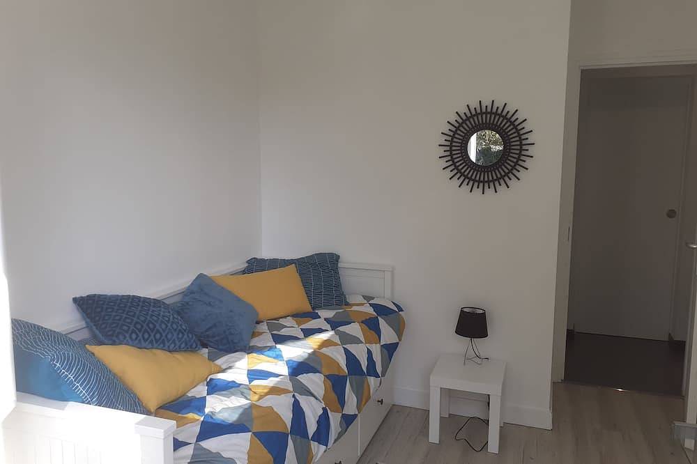 Quiet house near the sea 8 adults + 2 children + 1 sofa bed in Baden, Côte des Mégalithes