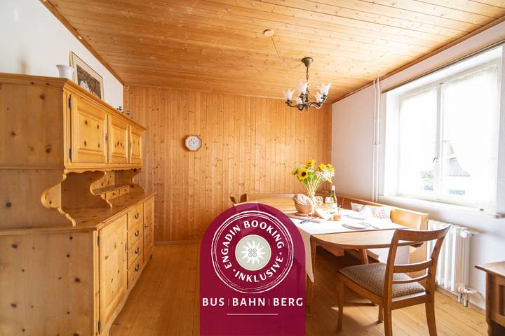 Ferienwohnung für 8 Personen, mit Balkon und Terrasse in Ftan