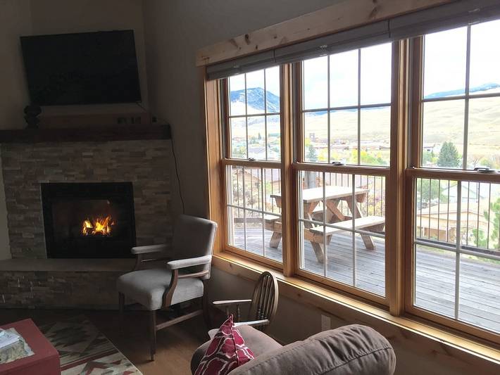 Holiday rental for 11 people, with hot tub and garden in Yellowstone