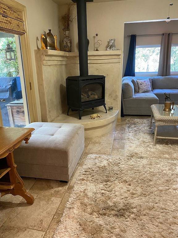 Genießen Sie ein Stück Land - Zwei Meilen von der Innenstadt von Healdsburg - Haustiere willkommen in California North Coast