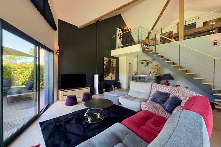 Villa pour 6 personnes, avec piscine et jardin, adapté aux familles dans les Alpes francaises - 3