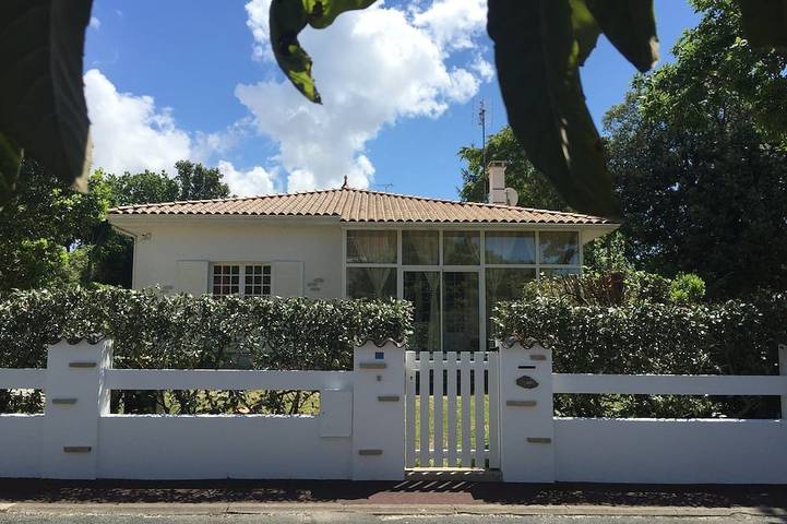 Villa pour 10 personnes, avec balcon et jardin, animaux acceptés à Vaux-sur-Mer