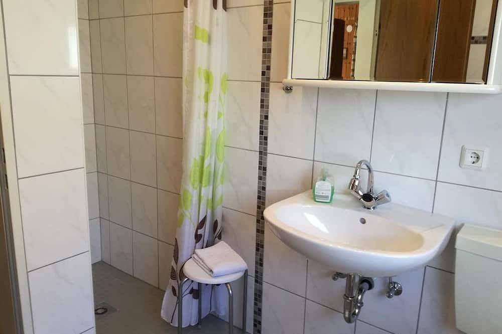 Ganze Wohnung, Ferienwohnung unten - Ferienwohnung Bloem Visquard in Visquard, Krummhörn