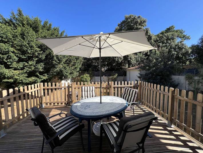 Location de vacances pour 4 personnes, avec terrasse à Soulac-sur-Mer - 2