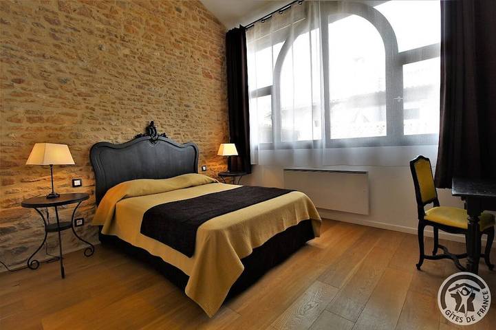 Location de vacances pour 4 personnes, avec jardin à Lacenas - 2