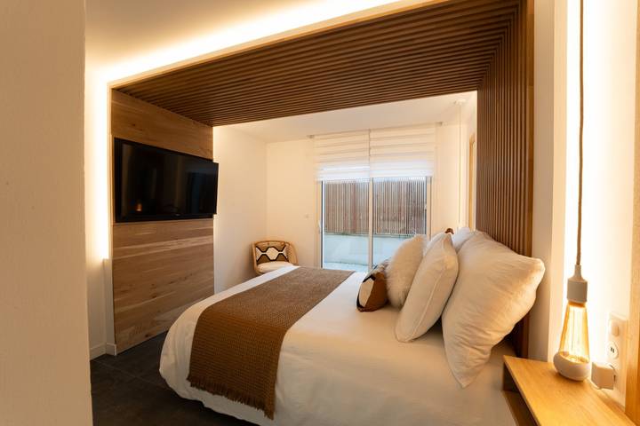 Location de vacances pour 8 personnes, avec jacuzzi ainsi que terrasse et jardin à Trélazé - 3