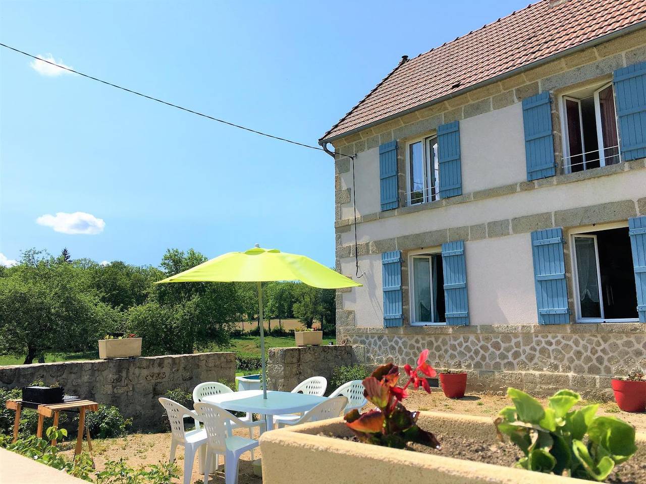 Gite Les Rosiers (23G1398) in Saint-Domet, Région d'Aubussargues