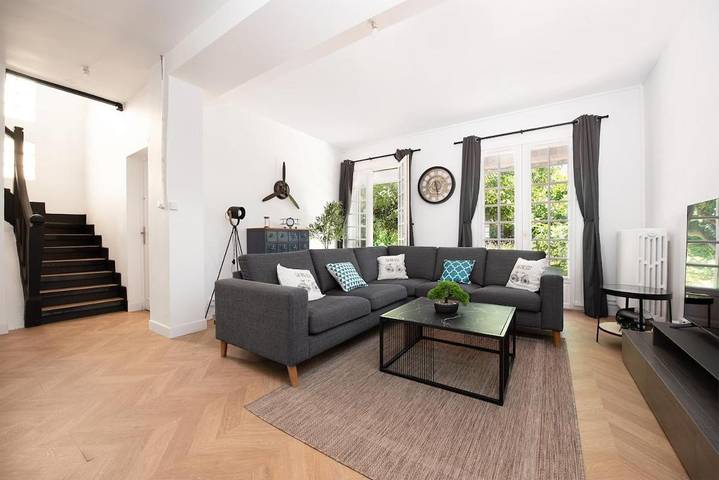 Villa pour 10 personnes, avec terrasse à Toulouse