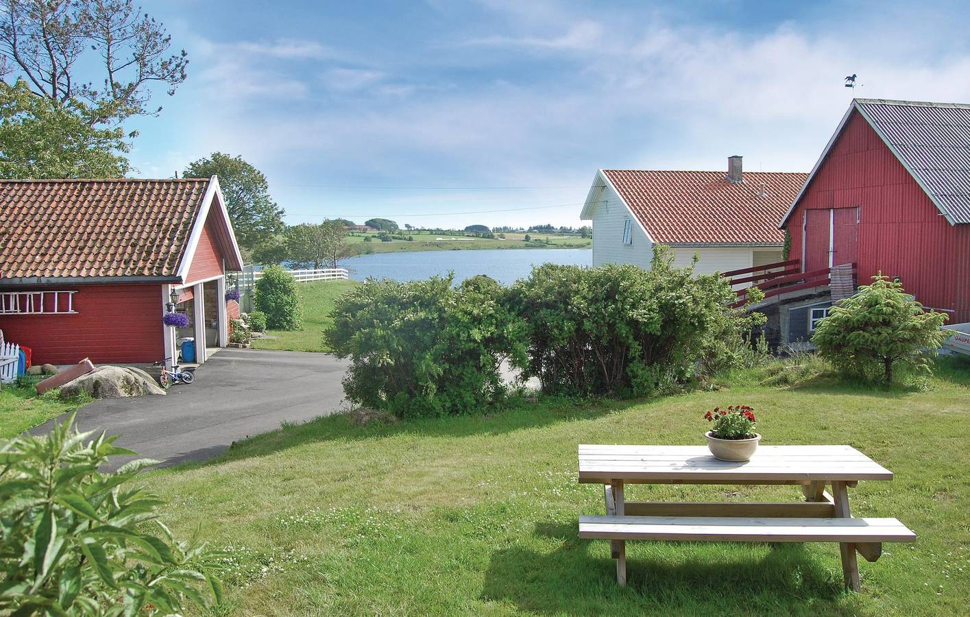 Ferienhaus für 6 Personen mit Garten in Farsund