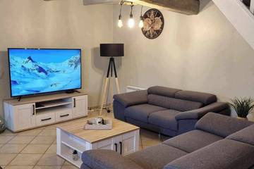 Gîte pour 6 personnes à Juillac-le-Coq