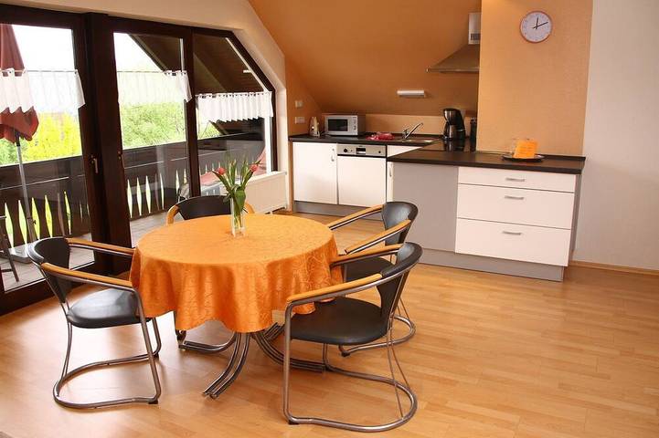 Ferienwohnung für 3 Personen, mit Balkon