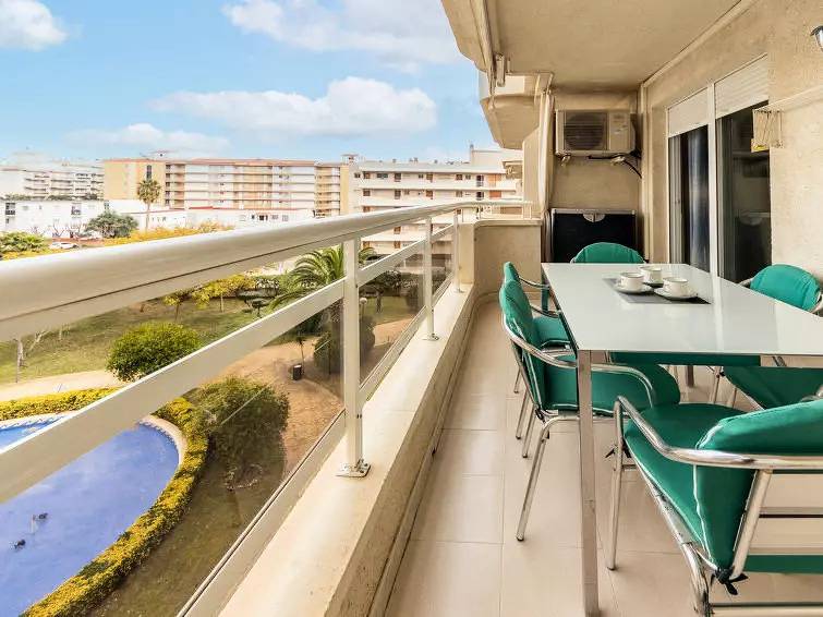 Appartement entier, 3 Pièces 6 Personnes in La Pineda, Platja de la Pineda